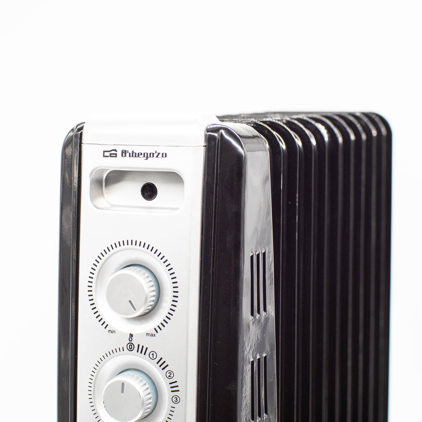Premium oljeradiator oljeoppvarming - 2500 W (B-Ware) - nødoppvarming - oljeoppvarming